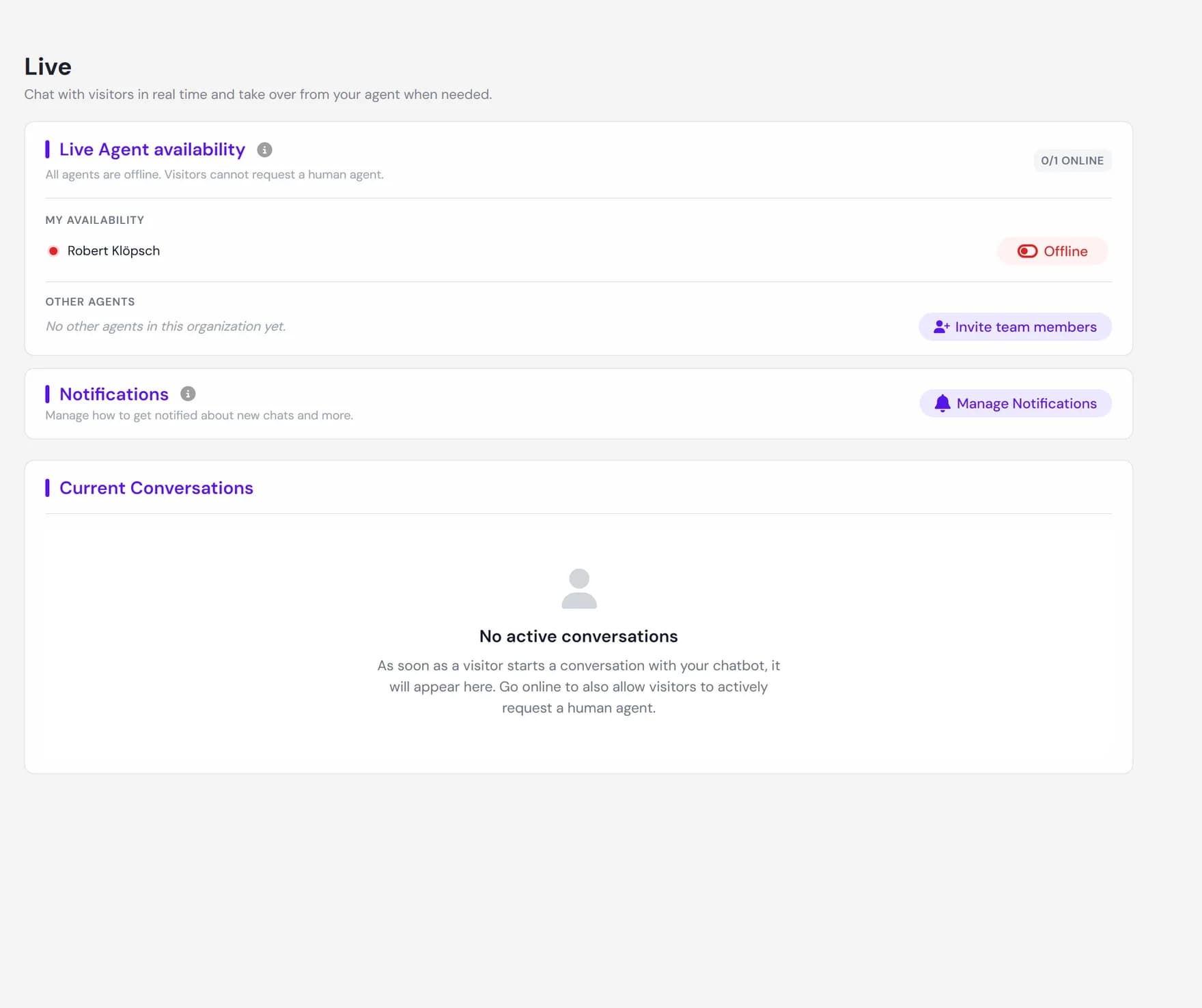 The live inbox with an availability panel and a list of current visitor conversations